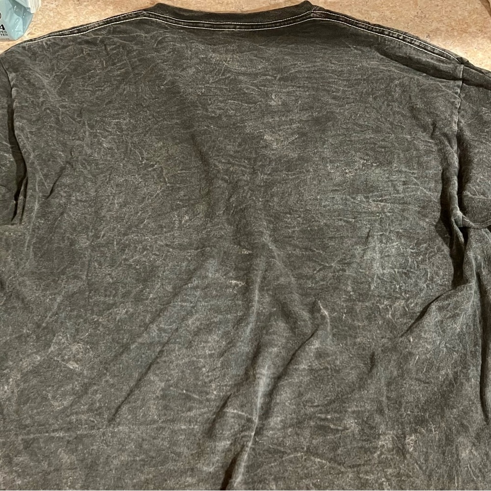 Cold Crush Charcoal Floral Tee - Picture 3 of 4